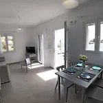1path Pelican Mykonos Super Paradise House Dom wakacyjny *