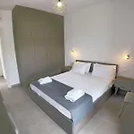 Dom wakacyjny 1path Pelican Mykonos Super Paradise House *