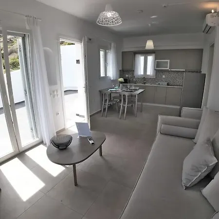 Holiday home 1path Pelican Mykonos Super Paradise Beach House
